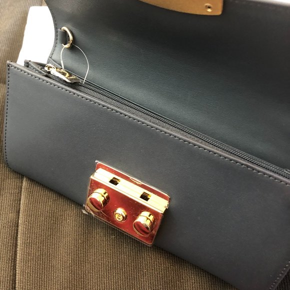 *NEW* Furla Metropolis Extra Large Leather Wallet - Picture 8 of 16